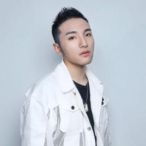 色噜噜色偷偷男人的天堂
